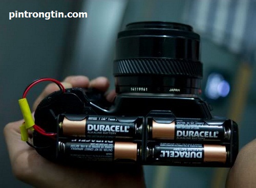 Máy ảnh dùng pin duracell