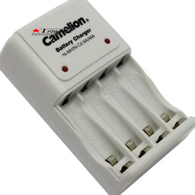 Máy sạc pin Camelion có đèn báo